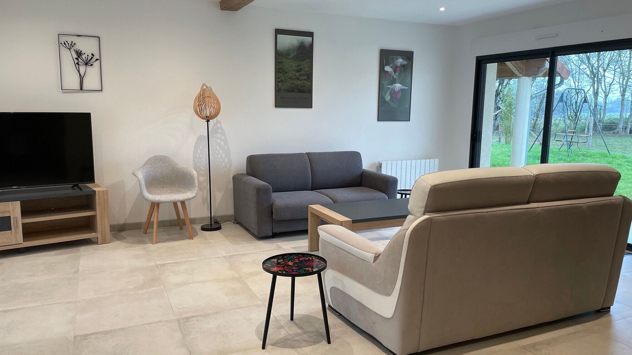 Photo of Livingroom in Saint-Georges-du-Rosay
