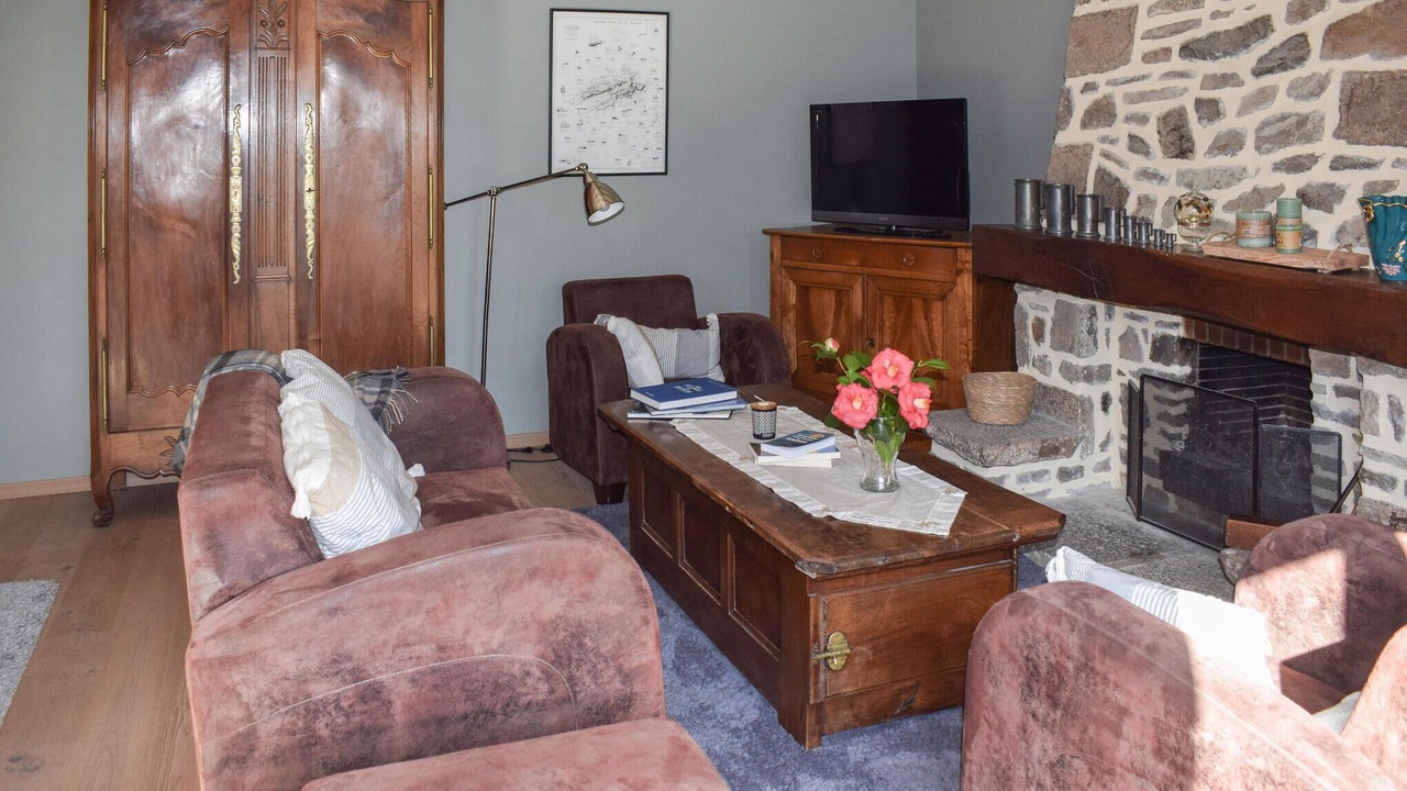 Photo of Bedroom in Plouezec