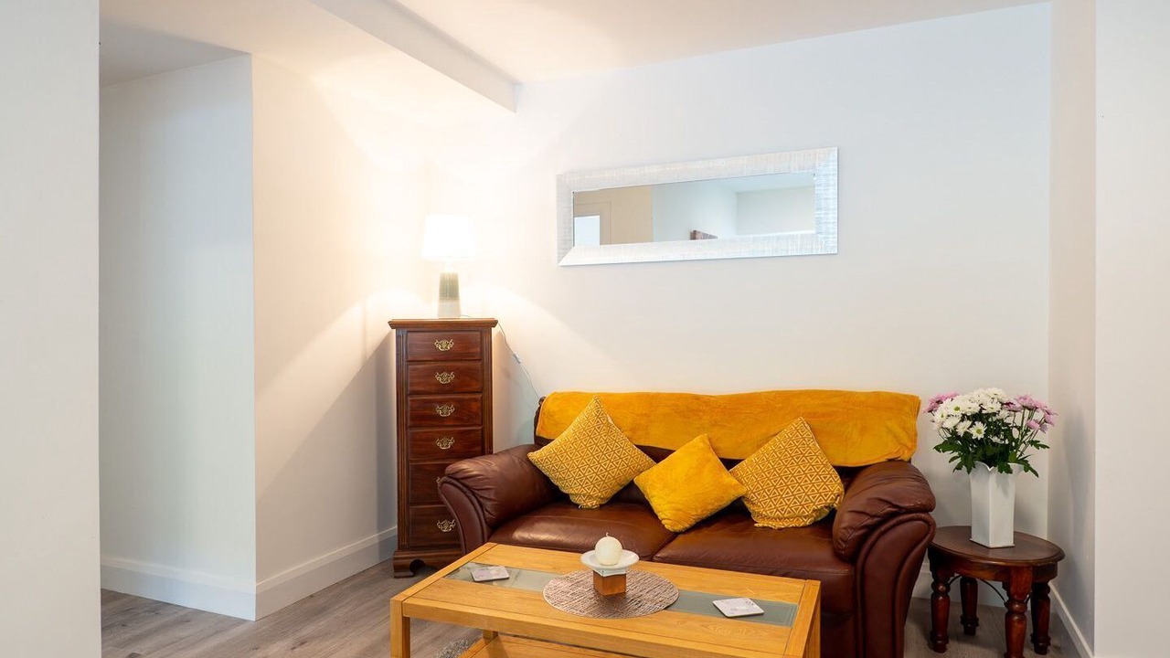 Photo of Livingroom in The Whitford House Hotel