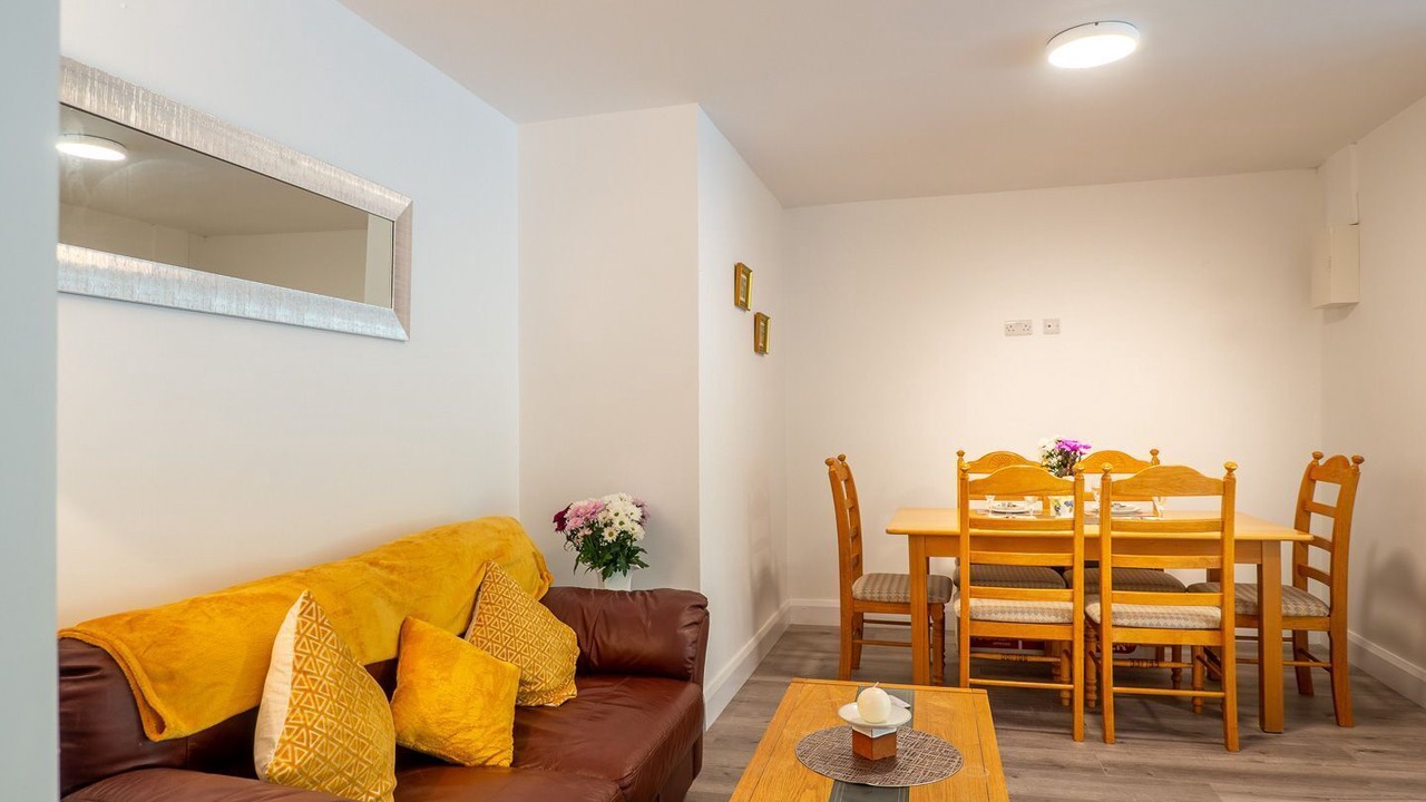 Photo of Livingroom in The Whitford House Hotel