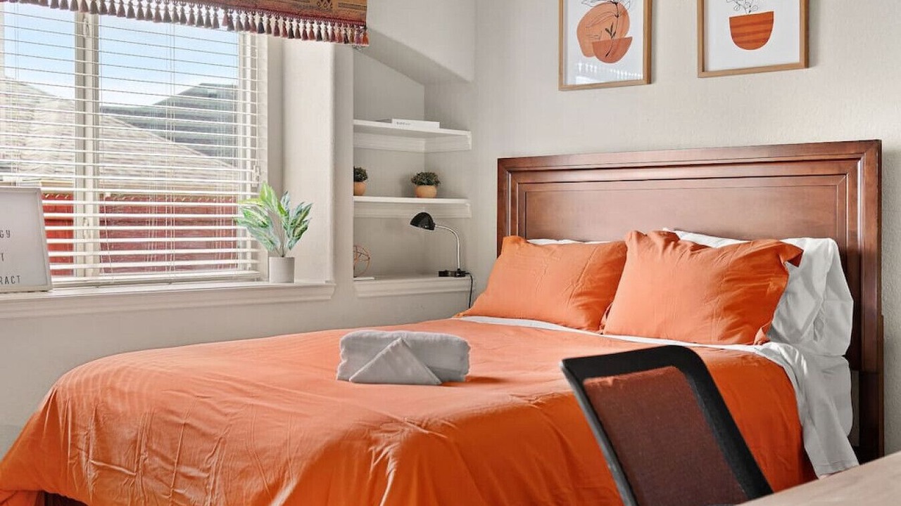 Photo of Bedroom in Grand Prairie