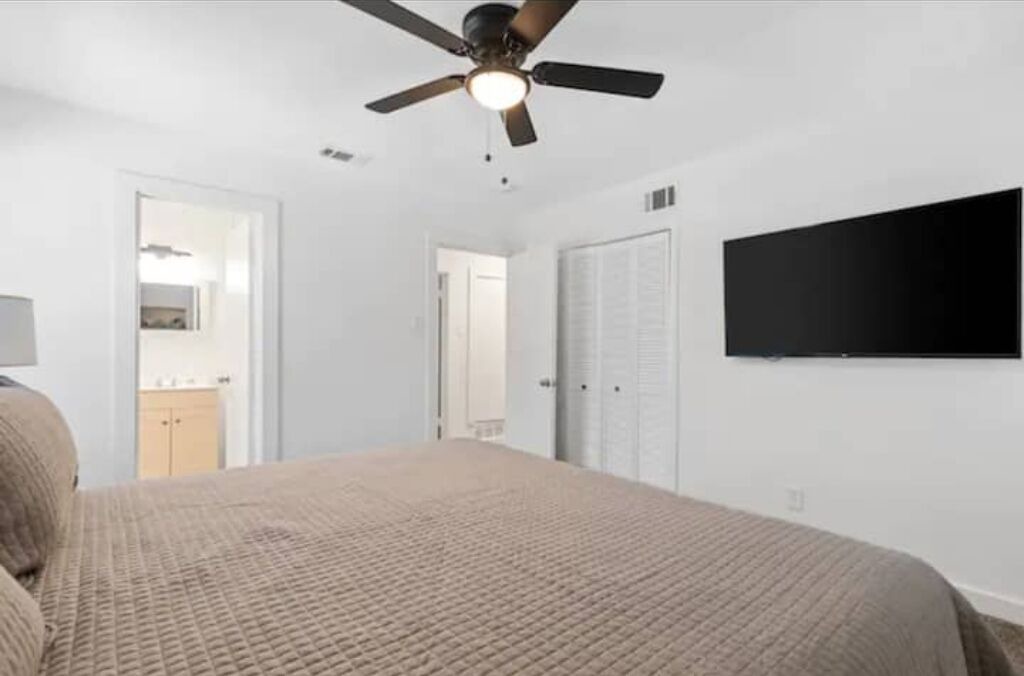 Photo of Bedroom in Irving