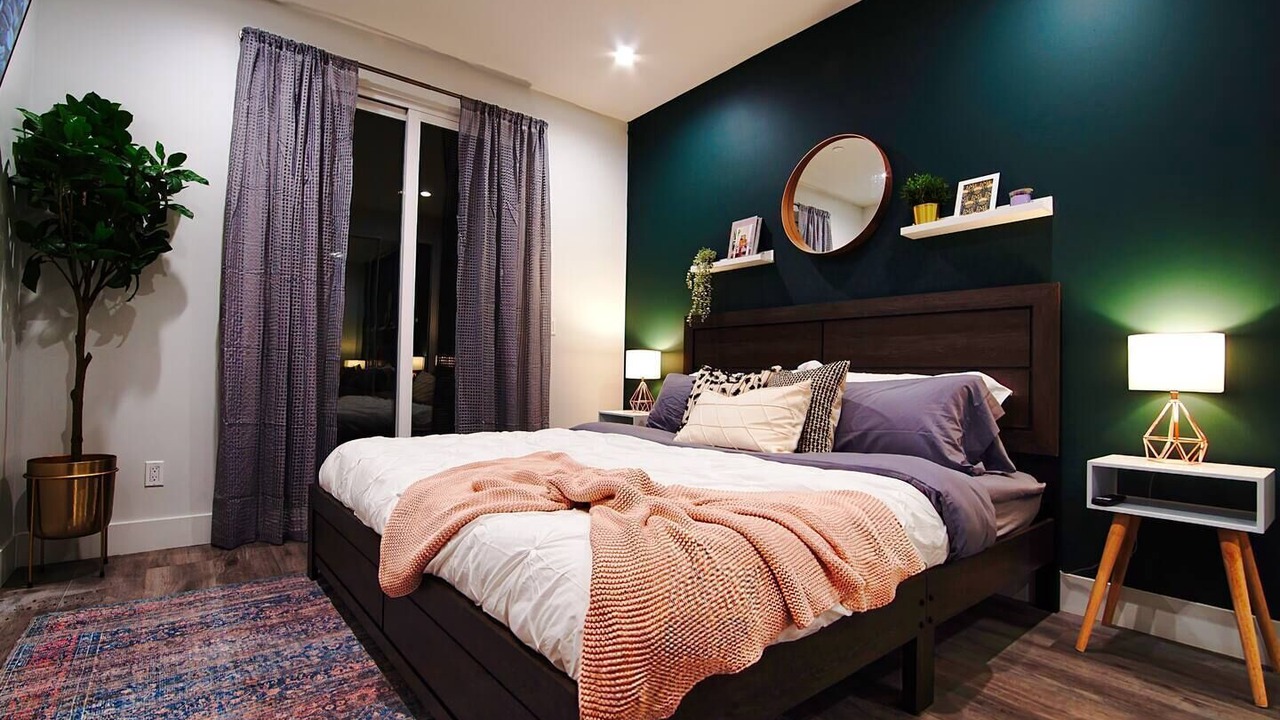 Photo of Bedroom in Lawndale