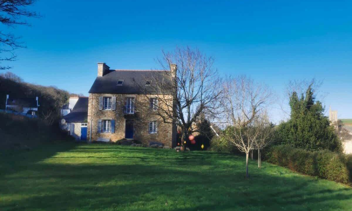Photo of Others in Saint-Jean-du-Doigt