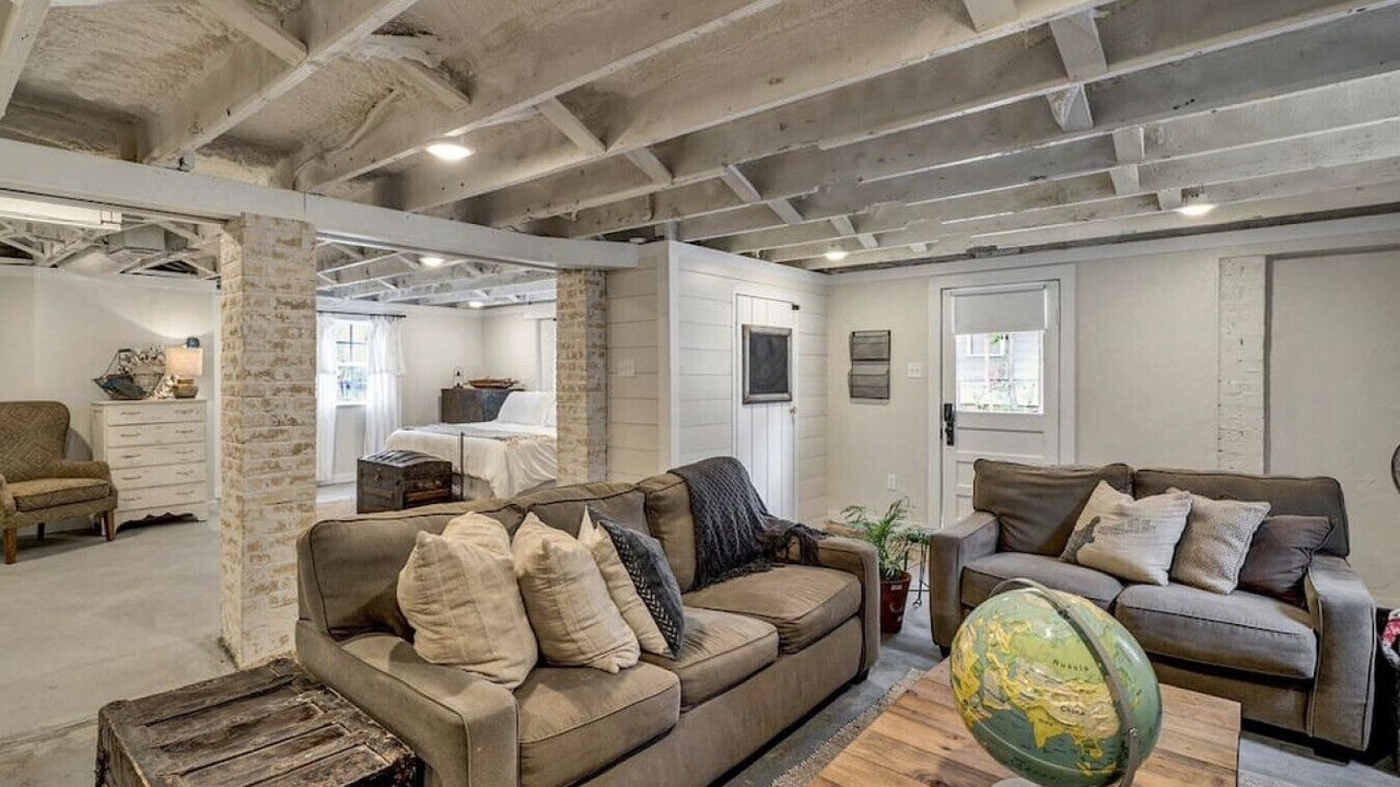Photo of Livingroom in Tyler