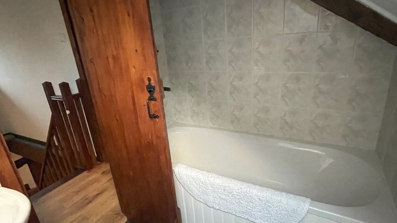 Photo of Bathroom in Saint-Nicolas-du-Pelem