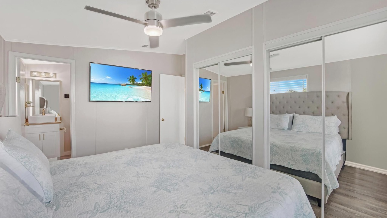 Photo of Bedroom in Cudjoe Key
