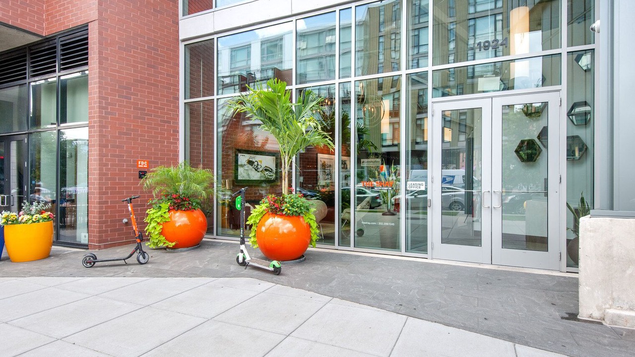 Photo of Outdoor in Shaw