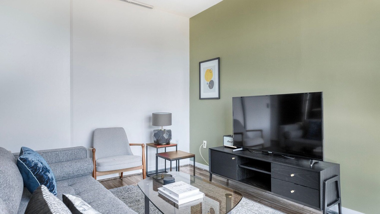 Photo of Livingroom in Shaw