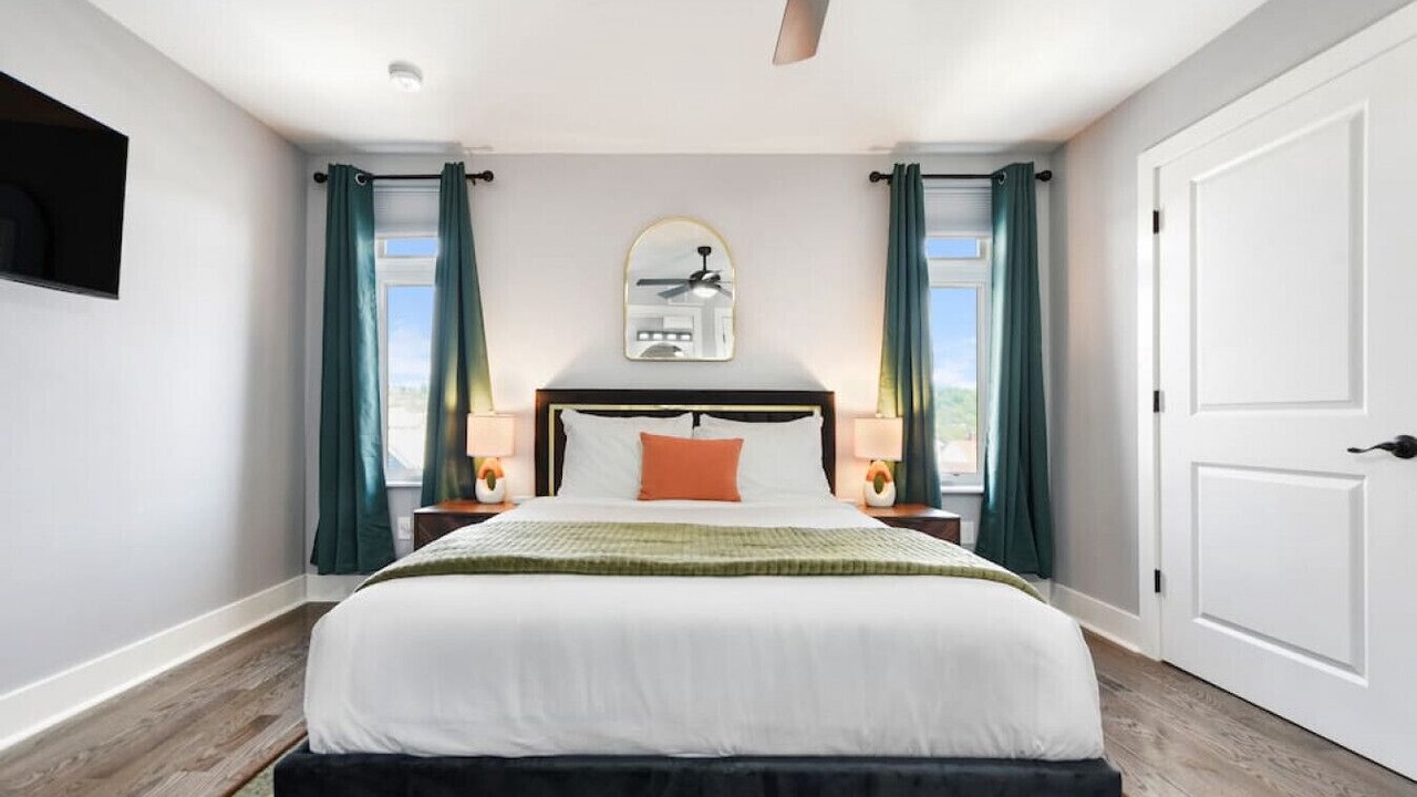 Photo of Bedroom in Lawrenceville