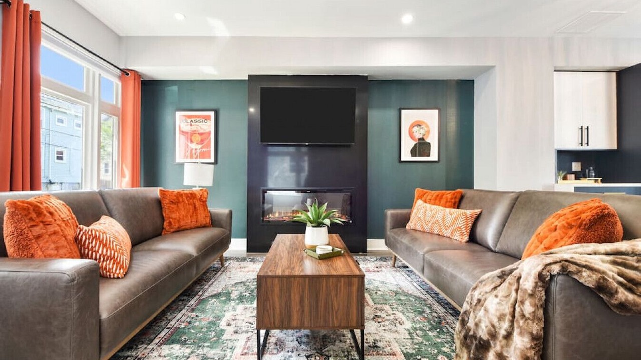 Photo of Livingroom in Lawrenceville