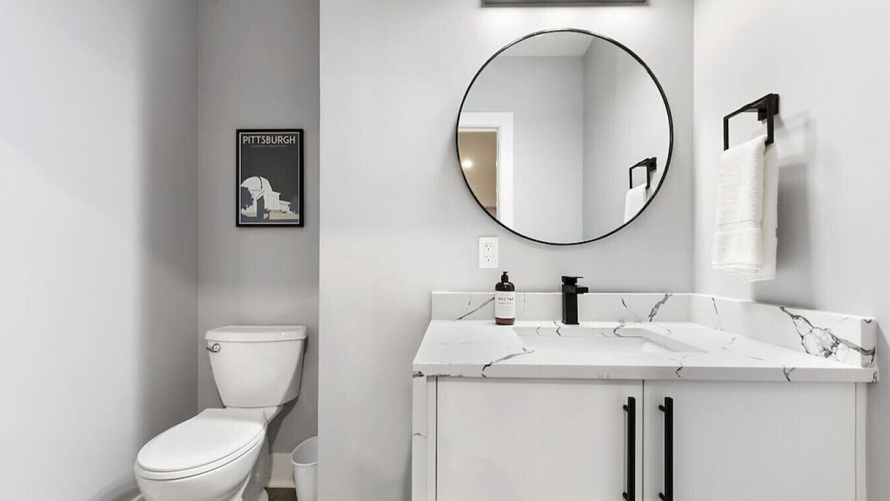 Photo of Bathroom in Lawrenceville