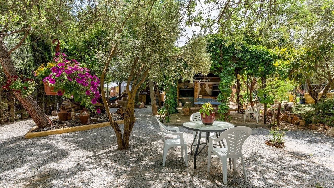 Photo of Outdoor in Baza