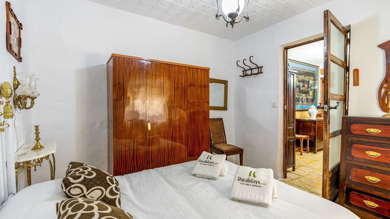 Photo of Bedroom in Baza