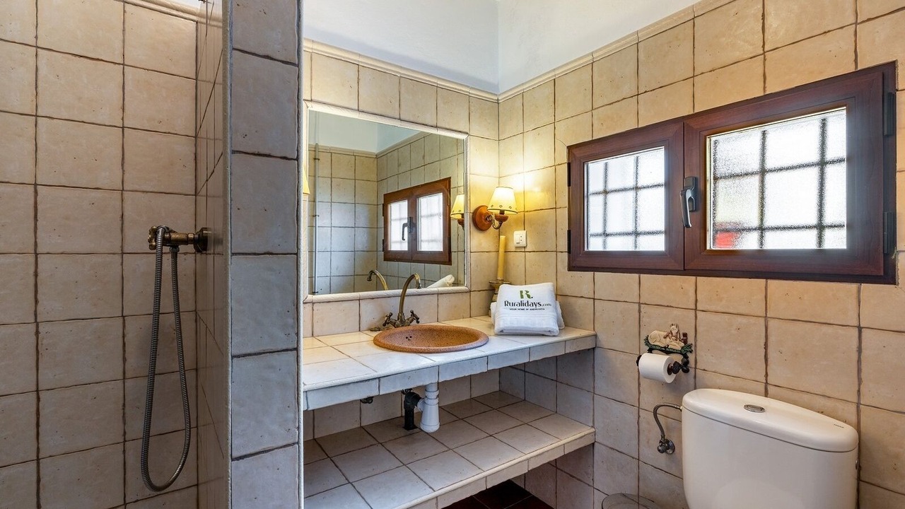 Photo of Bathroom in Baza