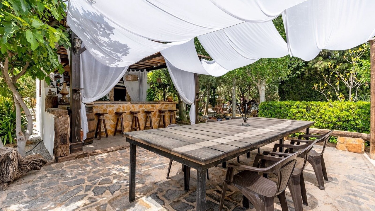 Photo of Outdoor in Baza