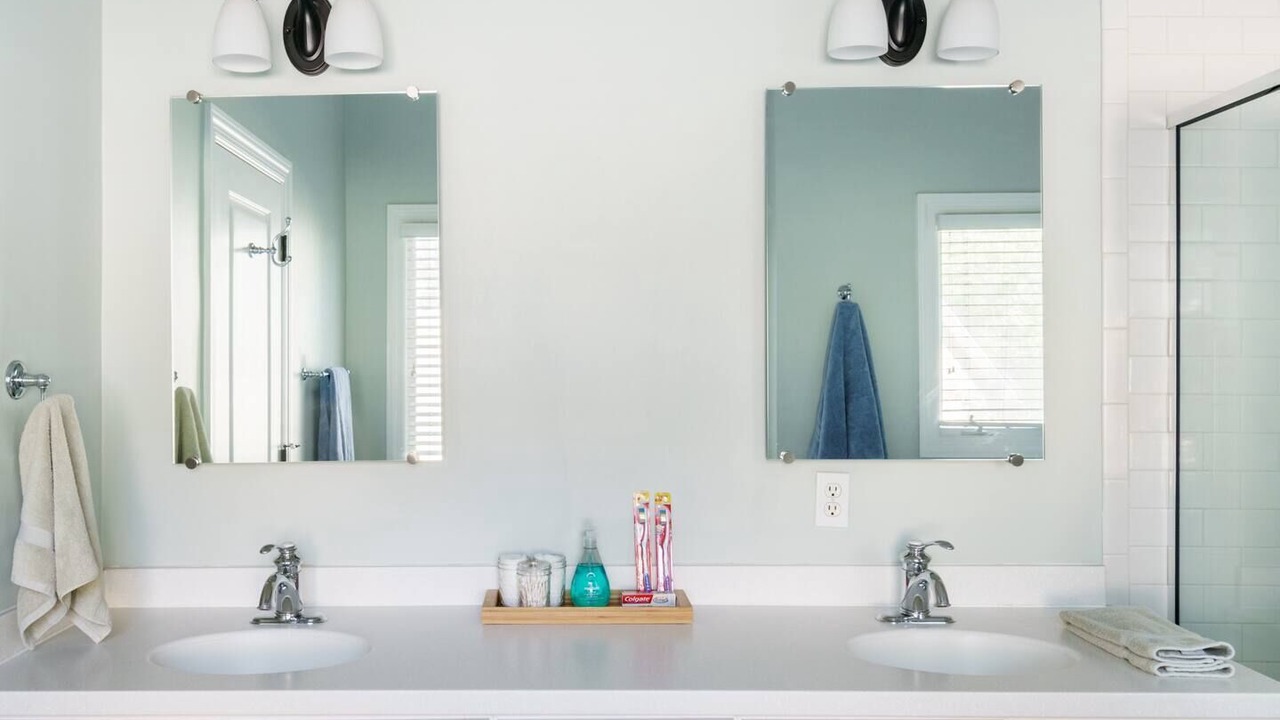 Photo of Bathroom in Hope Gardens
