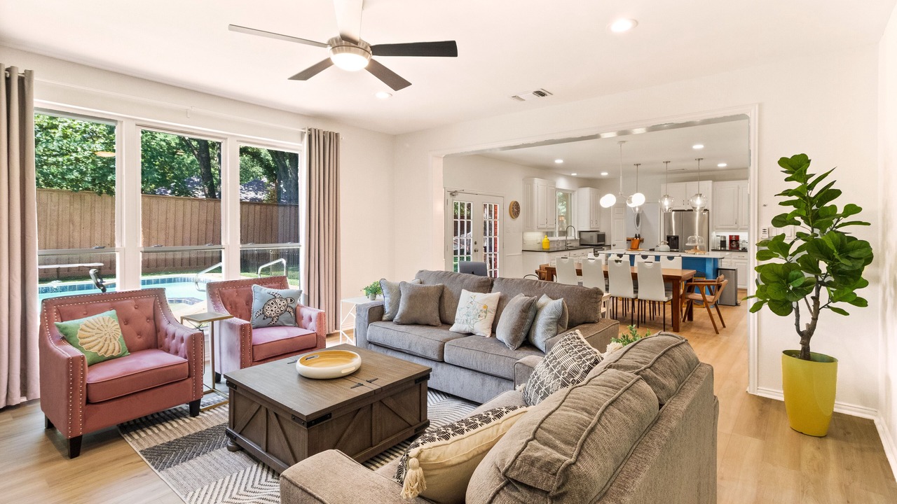 Photo of Livingroom in Lewisville