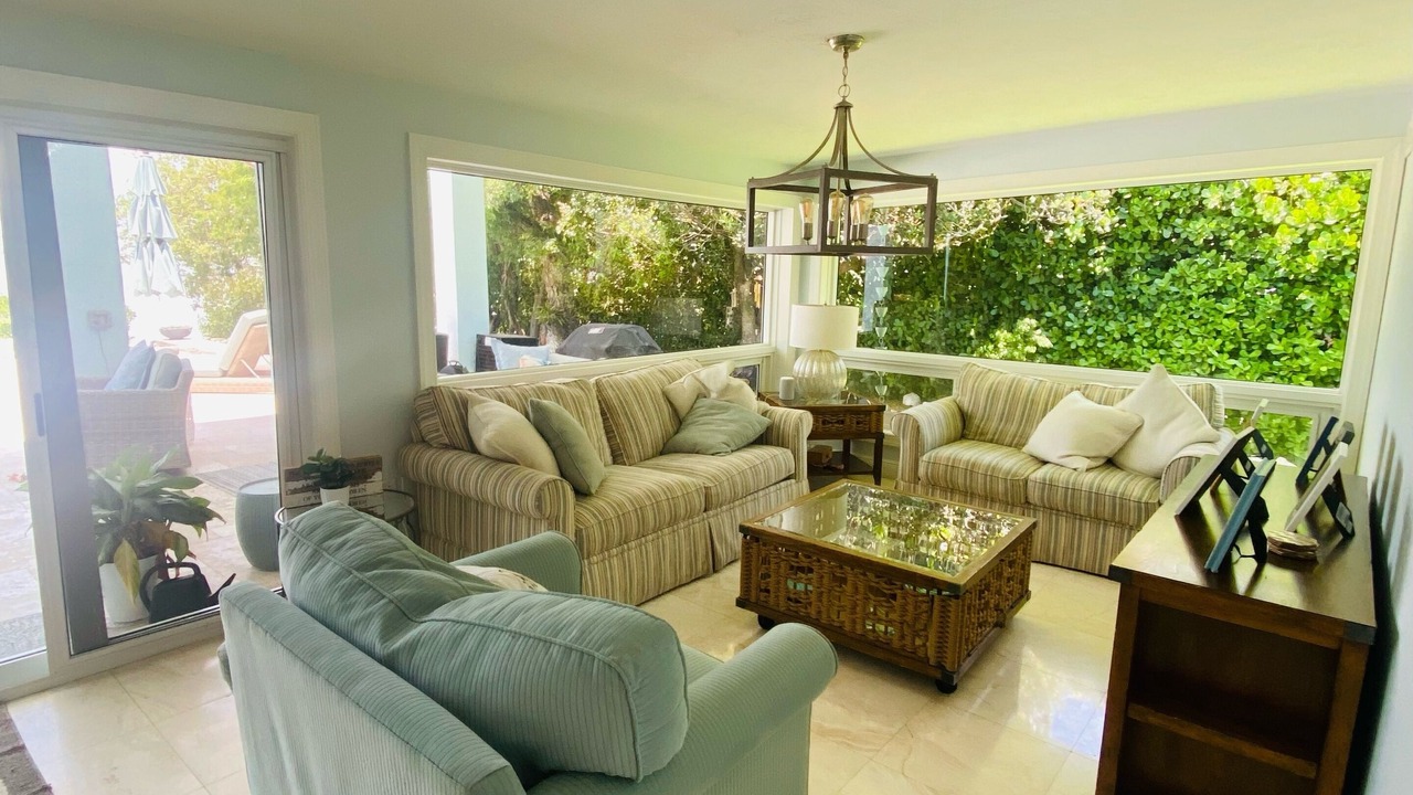 Photo of Livingroom in Tavernier