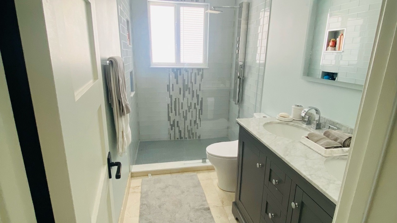 Photo of Bathroom in Tavernier