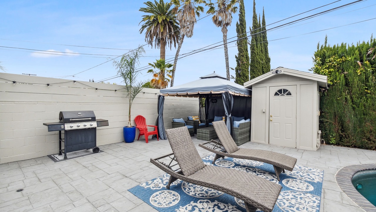 Photo of Patio Balcony in Reseda