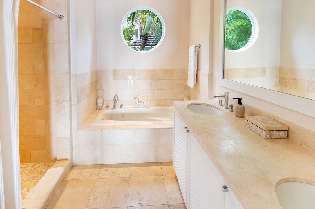 Photo of Bathroom in Dunmore Town