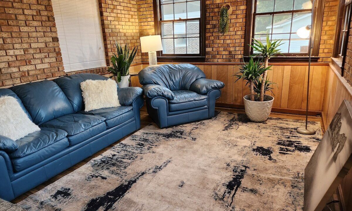 Photo of Livingroom in Rocky Mount