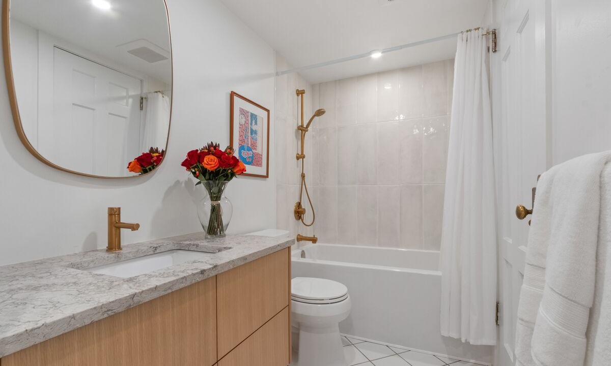 Photo of Bathroom in Fairview