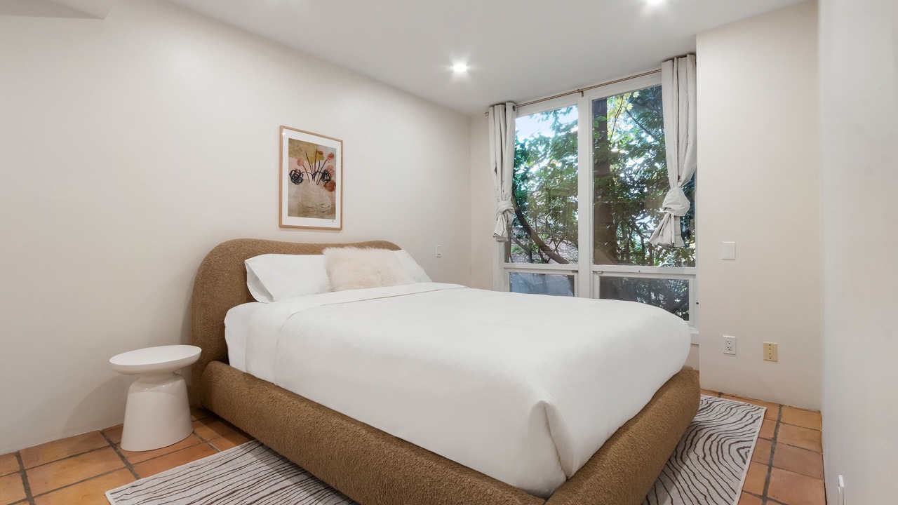Photo of Bedroom in Fairview