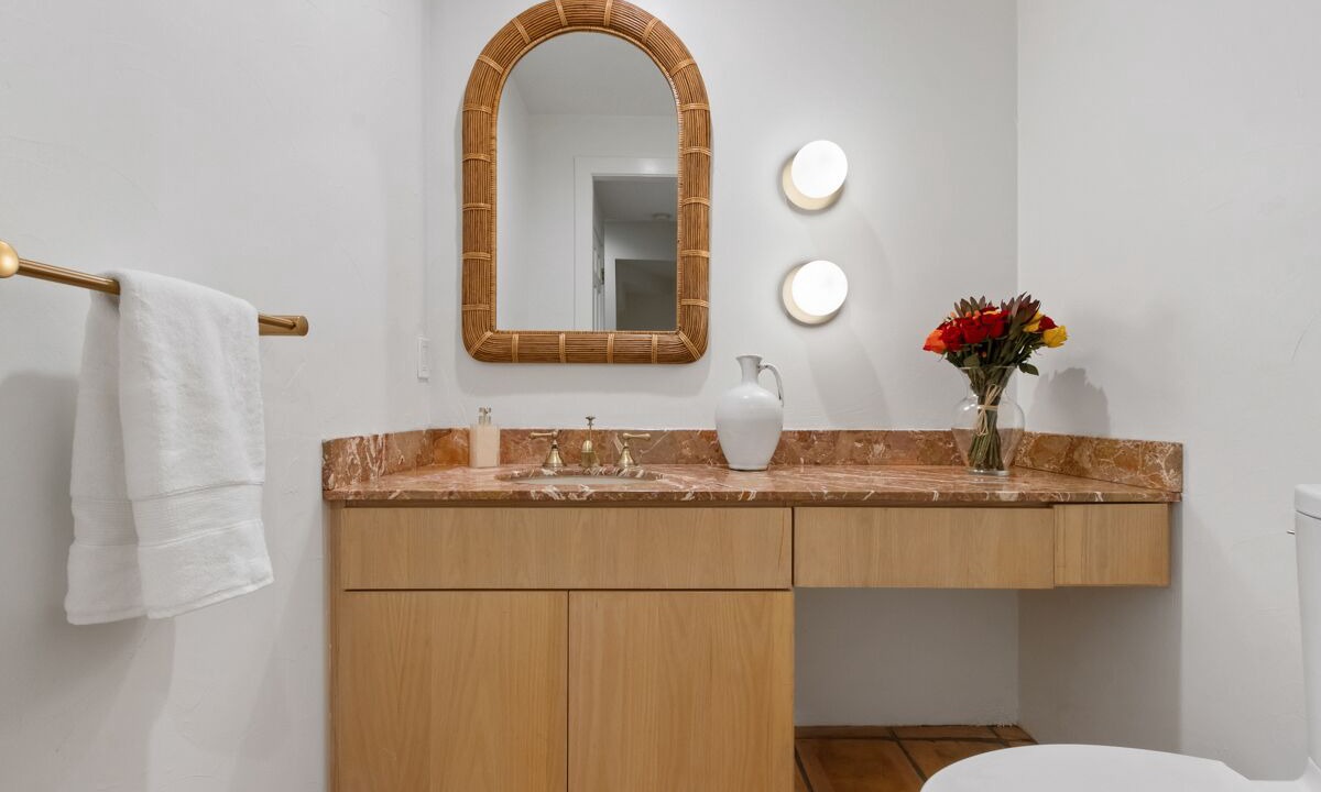 Photo of Bathroom in Fairview