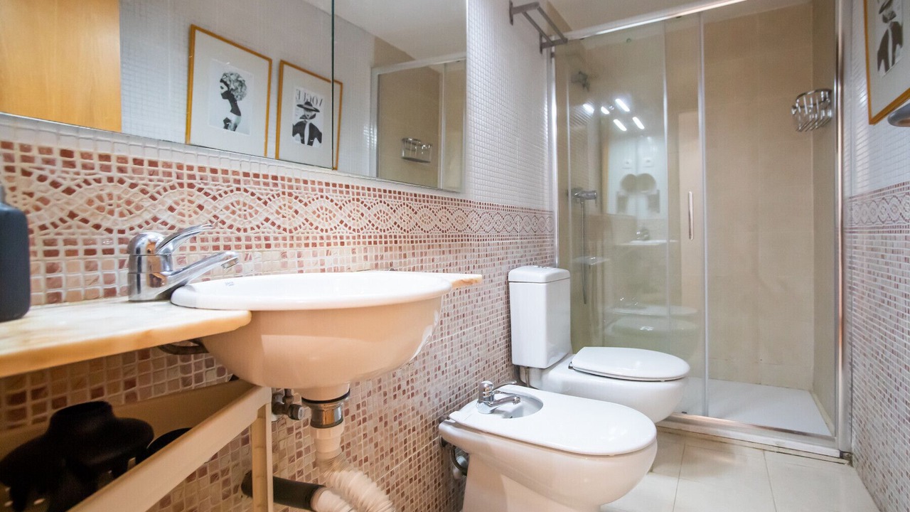 Photo of Bathroom in El Raval