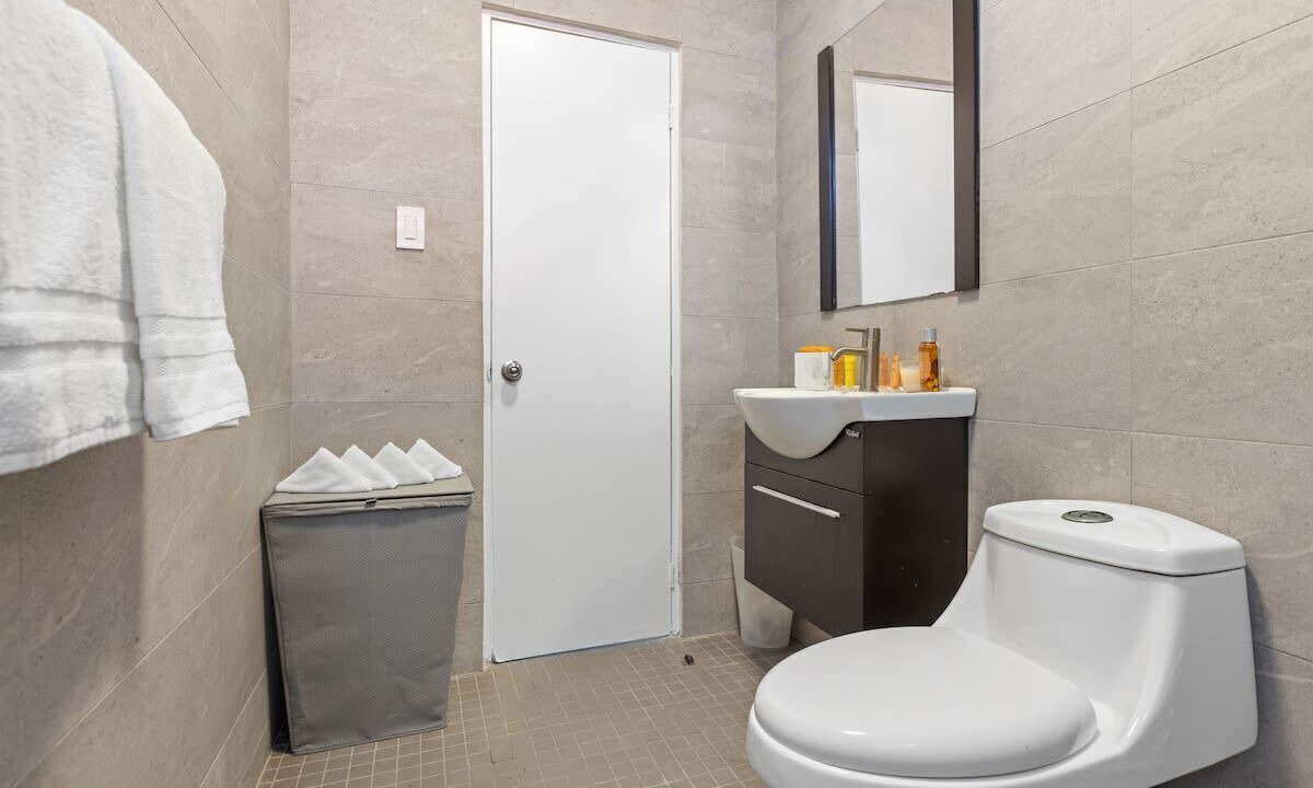 Photo of Bathroom in Parque