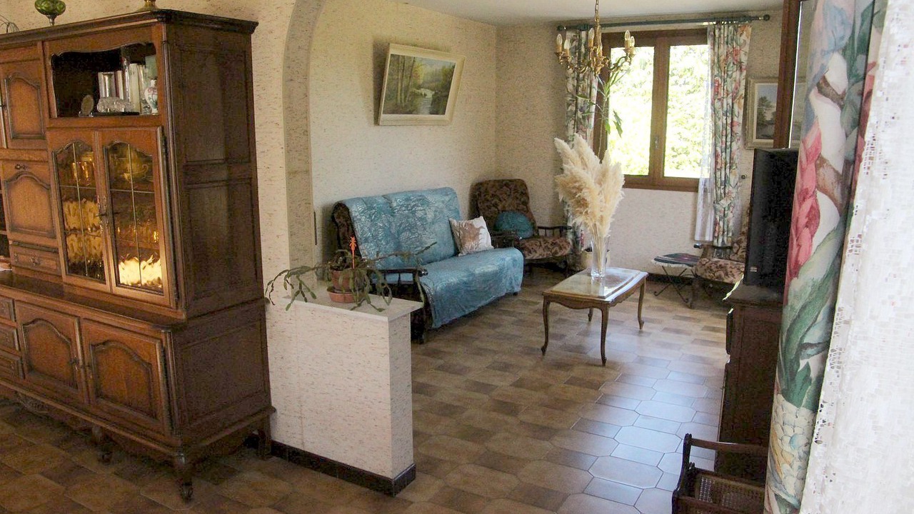Photo of Livingroom in Flayat