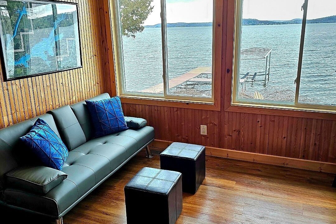 Photo of Livingroom in Merrimac
