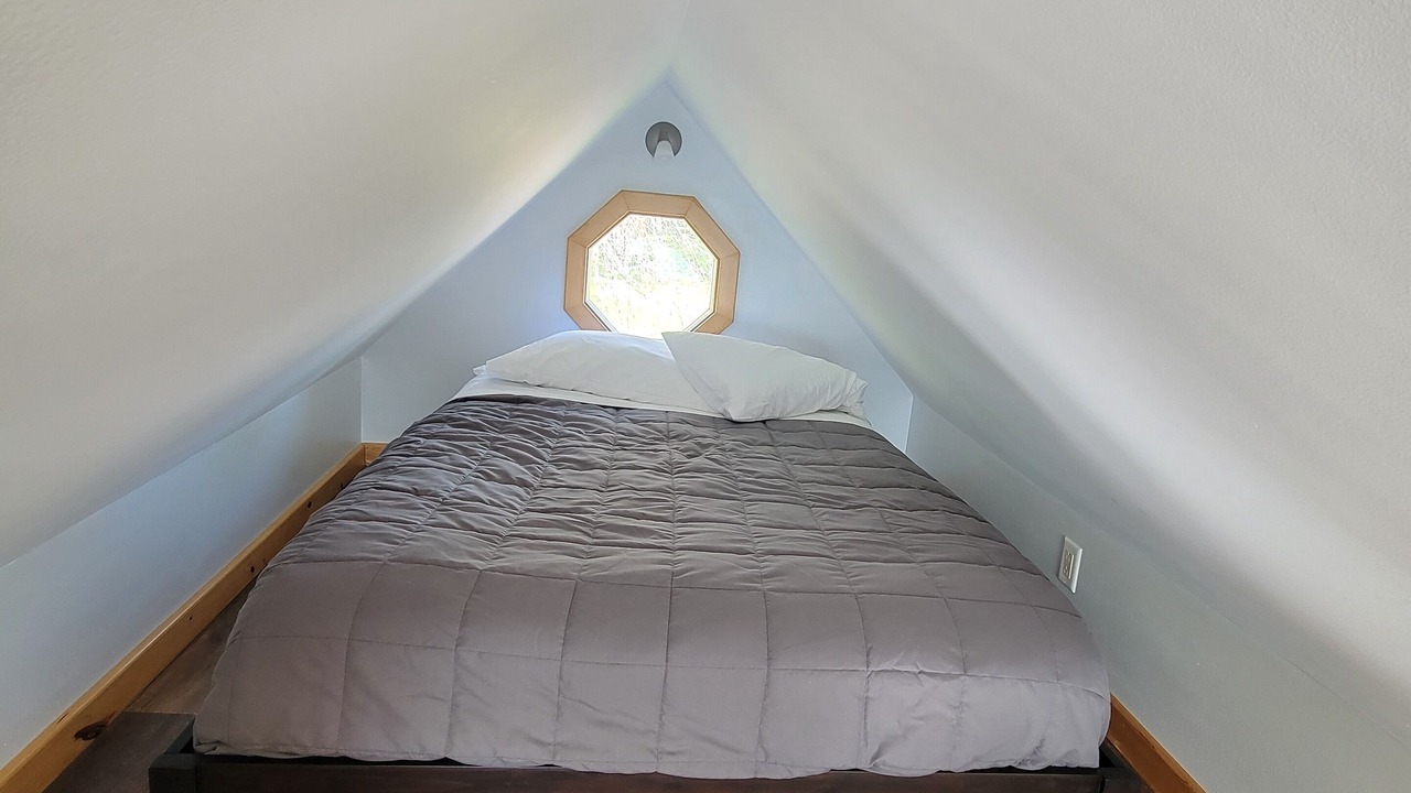 Photo of Bedroom in Merrimac