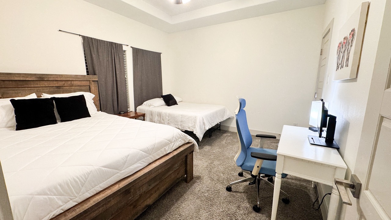 Photo of Bedroom in West Dallas