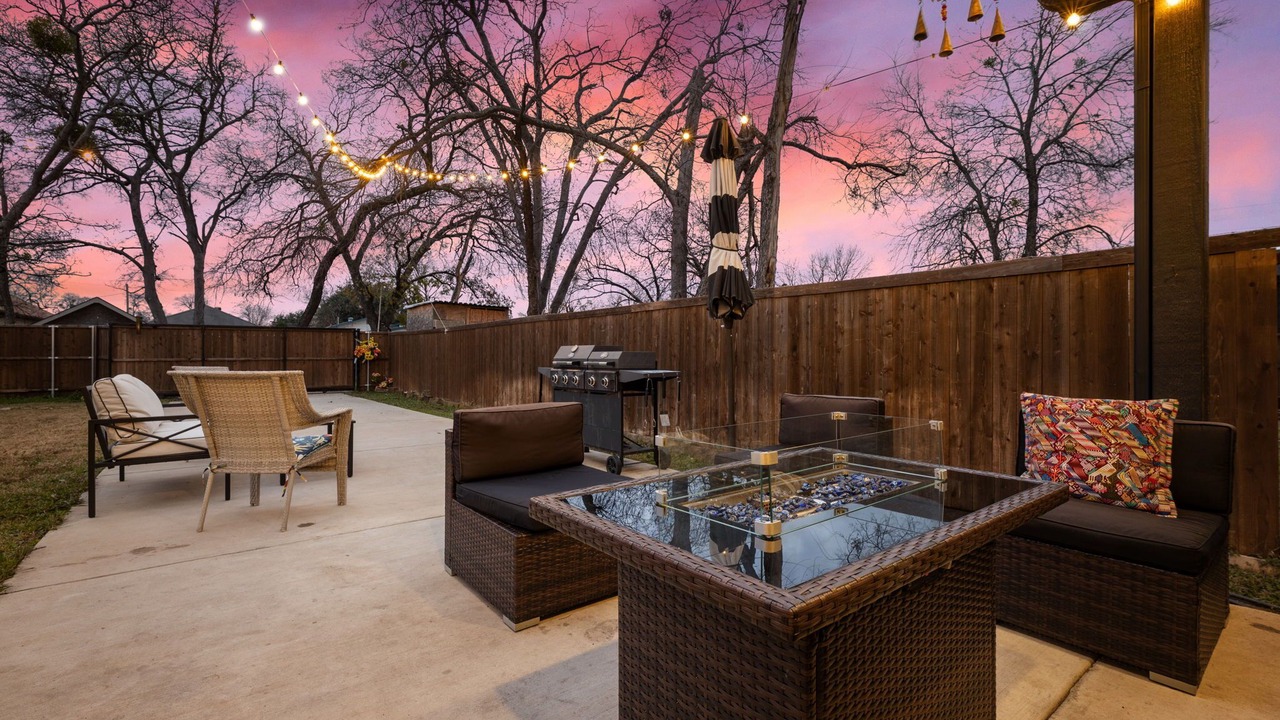 Photo of Outdoor in West Dallas
