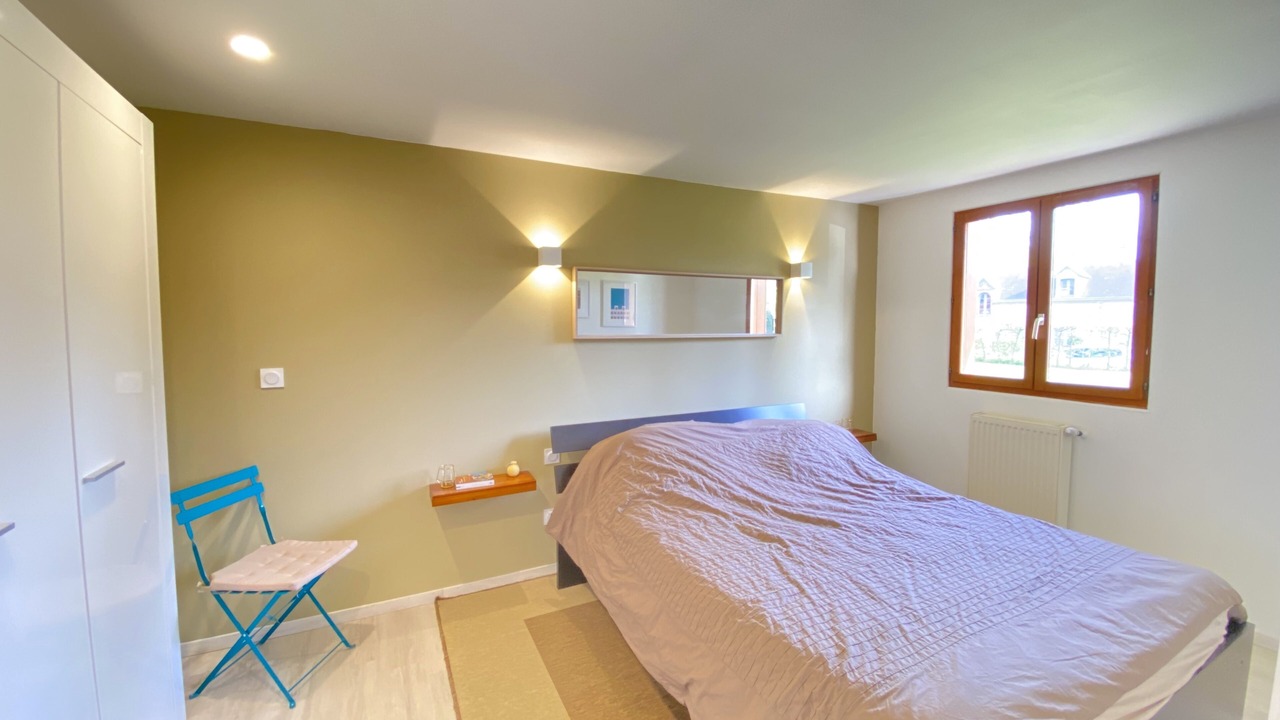 Photo of Bedroom in Les Autels-Villevillon