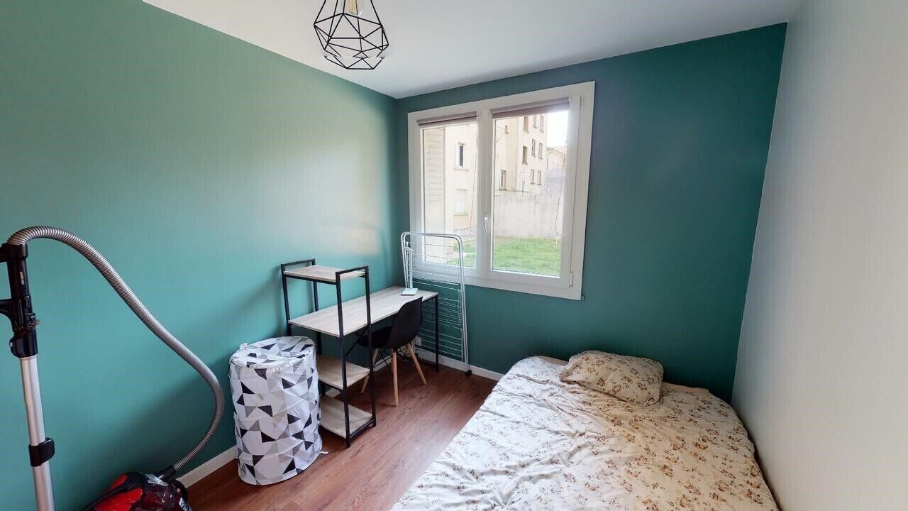 Photo of Bedroom in Le Mans
