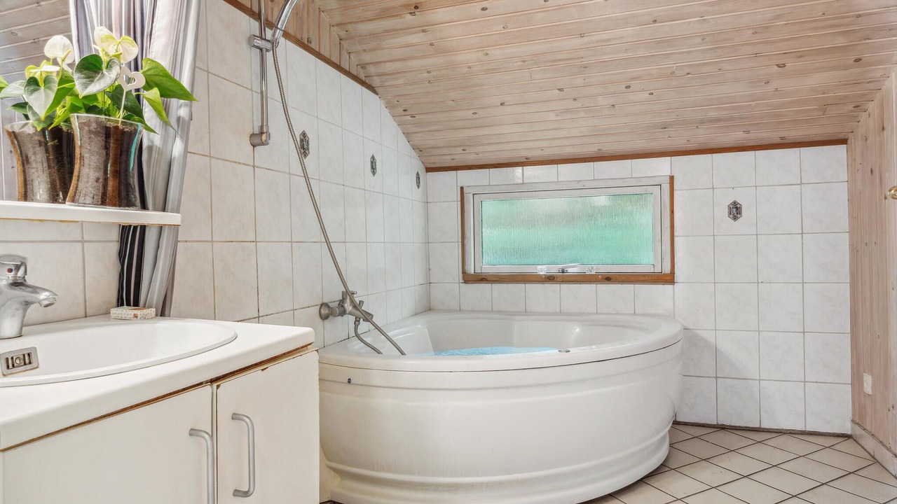 Photo of Bathroom in Skovgaarde