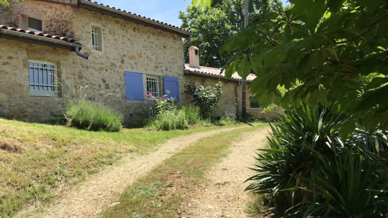 Photo of Outdoor in Saint-Vincent-la-Commanderie