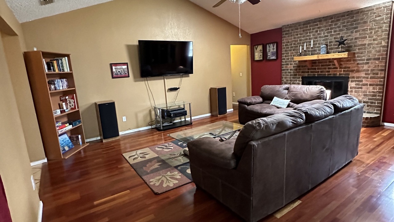 Photo of Livingroom in Allen