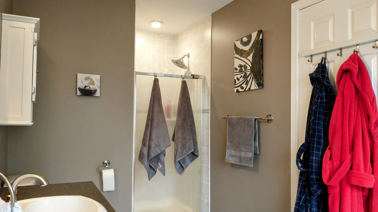 Photo of Bathroom in Doon South