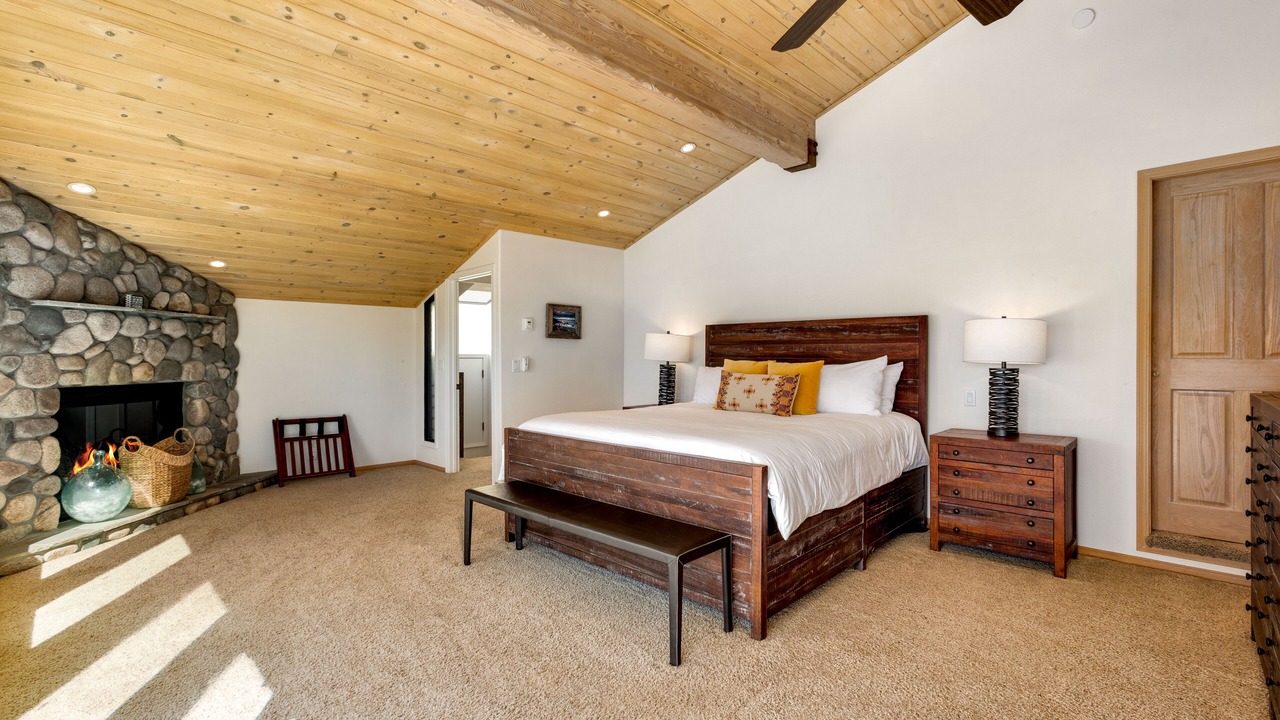 Photo of Bedroom in Zephyr Cove