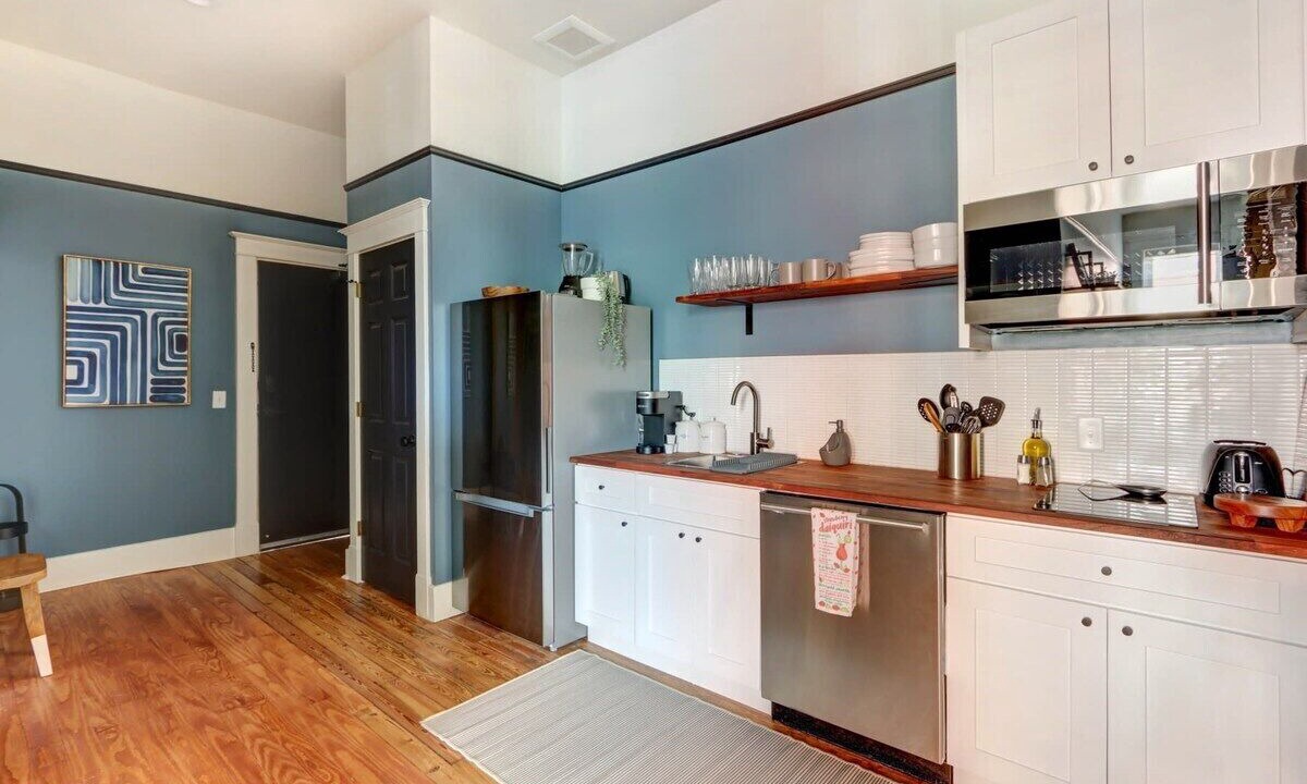 Photo of Kitchen in Old West Broad Neighborhood