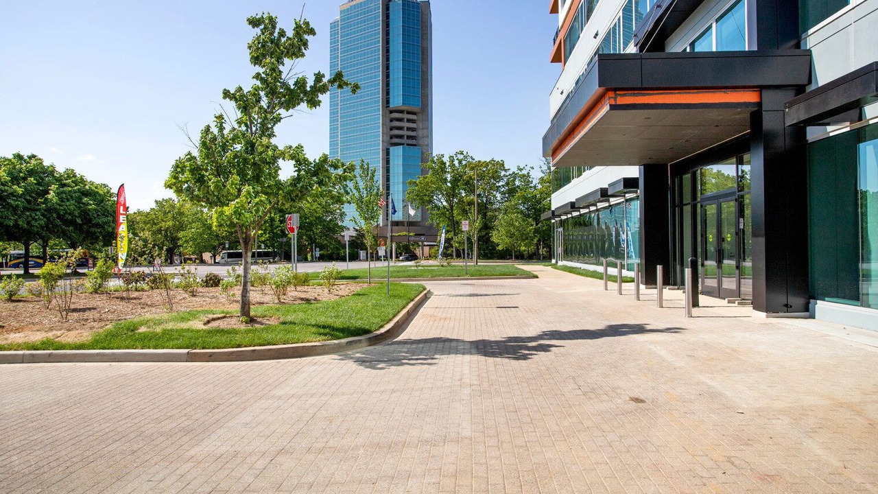 Photo of Outdoor in Alexandria West