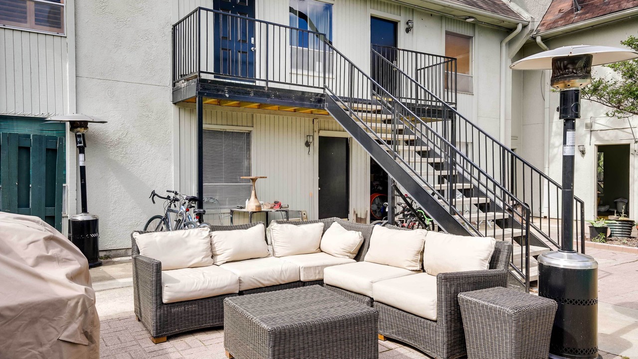 Photo of Outdoor in Knox - Henderson