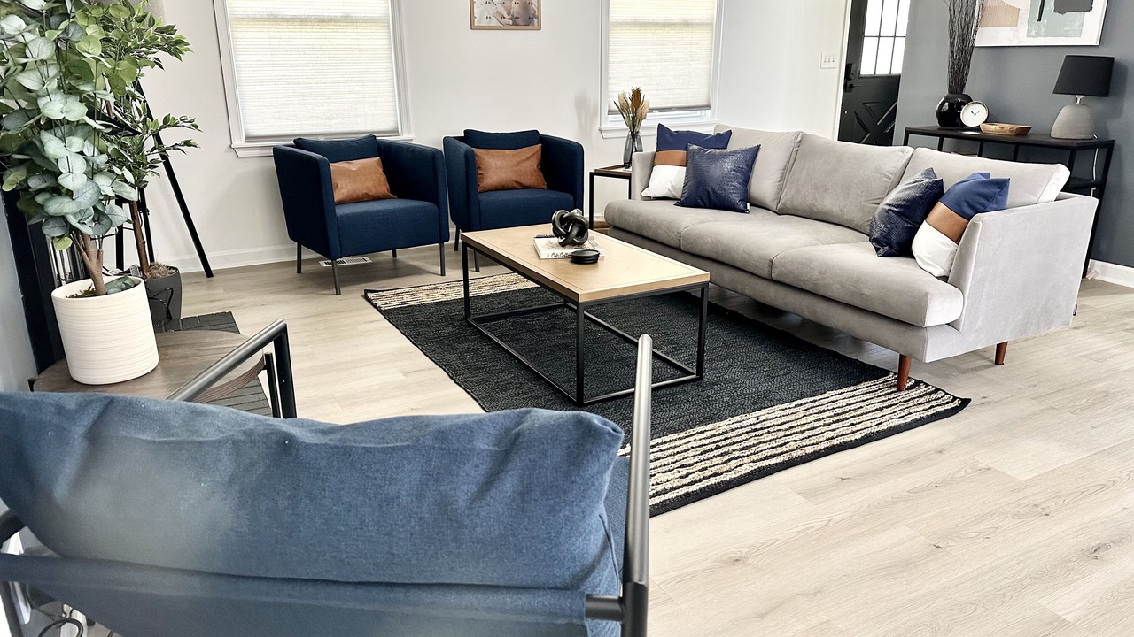 Photo of Livingroom in North Raleigh