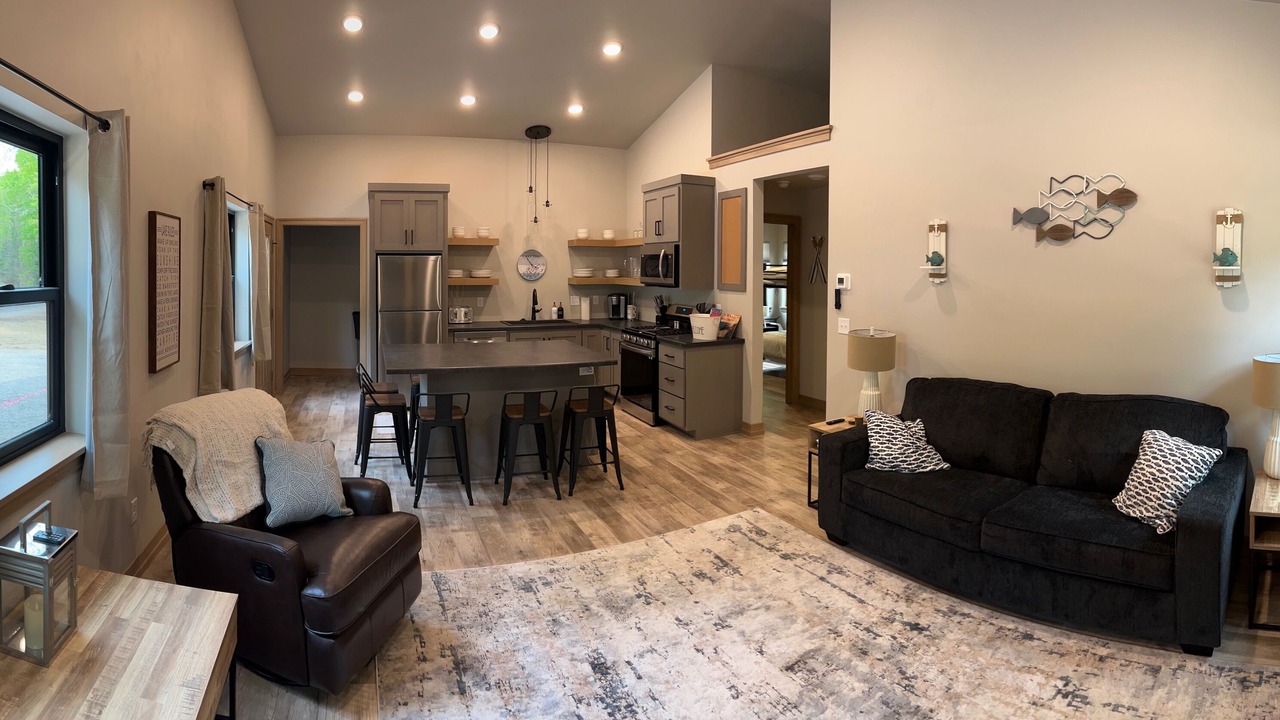 Photo of Livingroom in Lakewood