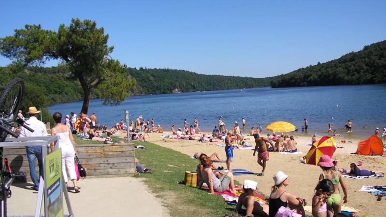 Photo of Others in Caurel